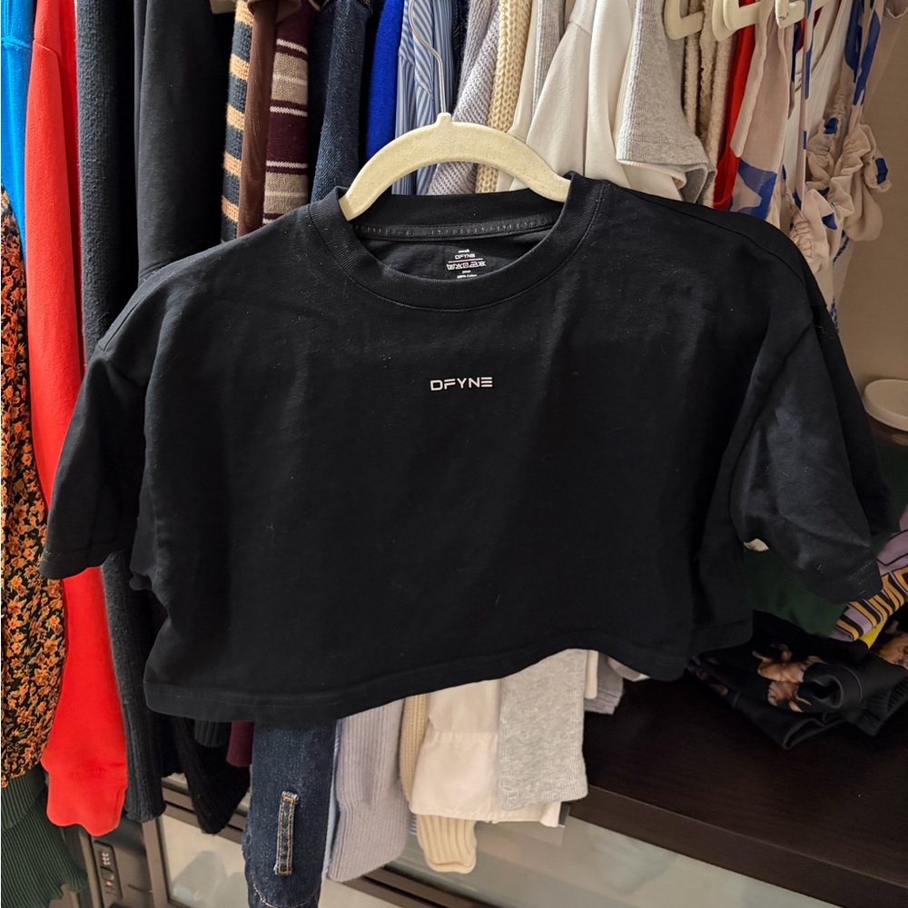 DFYNE Revive Black Crop Tee — Small, Black